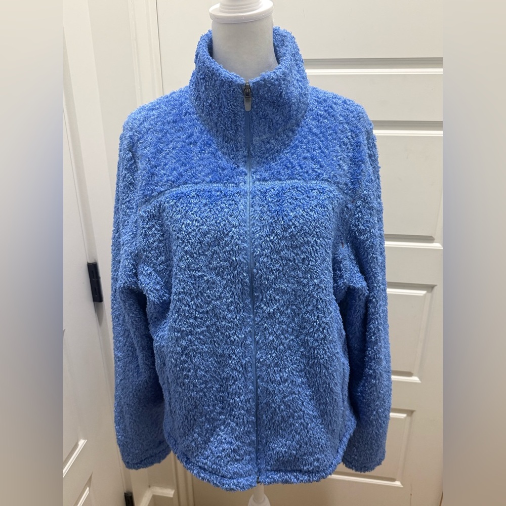 L.L. Bean. High Pile Polartec Fleece Jacket. Blue. Size Medium.